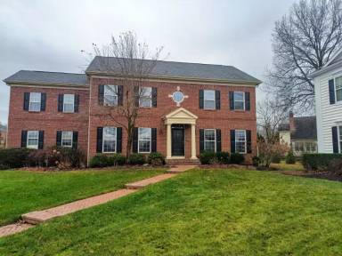 Main picture of 7190 Fernridge Dr