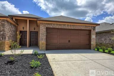 Main picture of 411 Jack Rabbit Ln