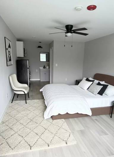Main picture of 78 Terrace Ave