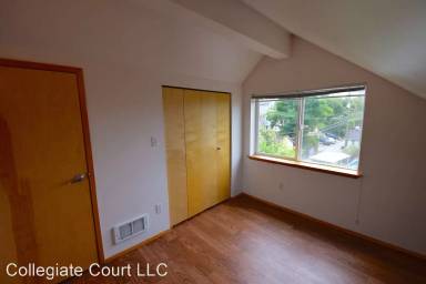 Main picture of 5254 11th Ave NE