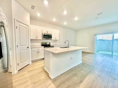 Main picture of 2675 Balmerino Way