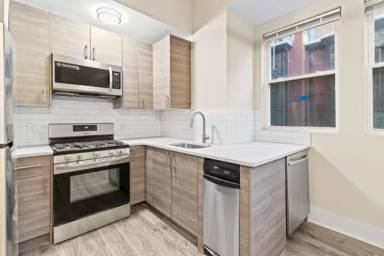 Main picture of 1924 Spruce St