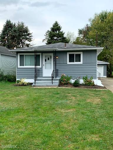 Main picture of 594 Stevenson Ave