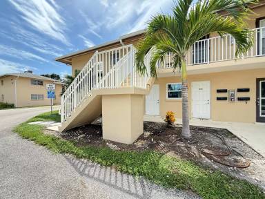 Main picture of 2802 Maiden Ln
