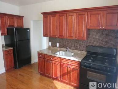 Main picture of 435 72nd St