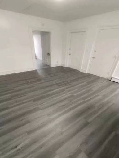 Main picture of 120 Babcock St