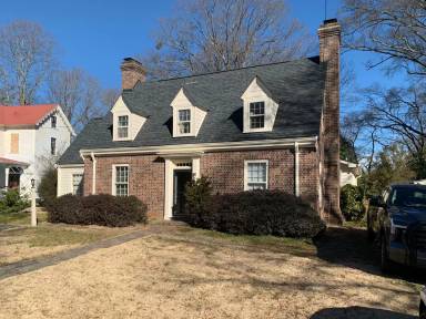 Main picture of 2712 Vanderbilt Ave