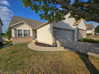Main picture of 460 Beechwood Ct