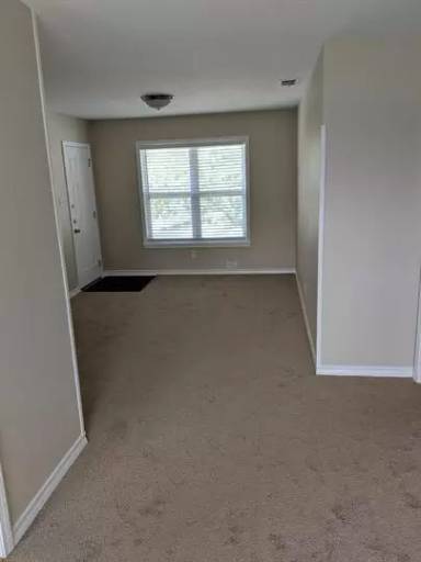 Main picture of 617 Robinson St