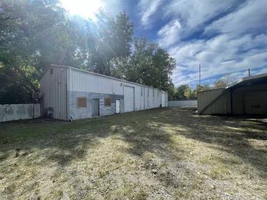 Main picture of 808 W Coffin St