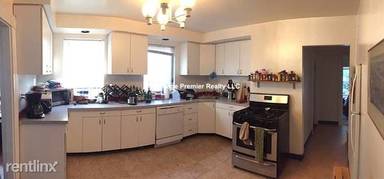 Main picture of 23 Gorham St