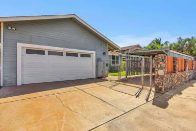 Main picture of 305 Uala Pl