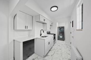 Main picture of 503 Grant Ave