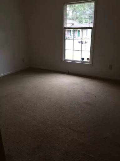 Main picture of 113 Roberta Dr
