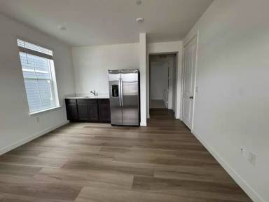 Main picture of 1135 Sunrise Dr