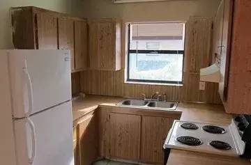 Main picture of 2506 Johnson St