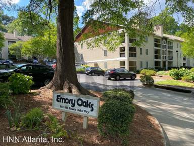 Main picture of 582 Emory Oaks Way