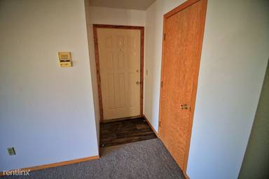 Main picture of 5405 W 56th St