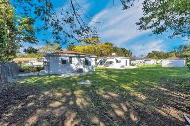 Main picture of 510 NW 90th St