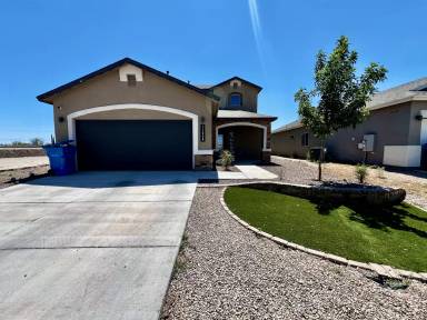 Main picture of 11546 Wayne Carreon St