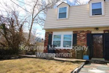 Main picture of 1806 Palmer Park Rd