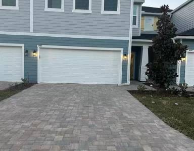 Main picture of 641 Cherry Elm Dr