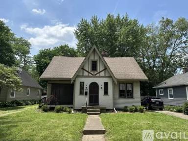 Main picture of 5236 Guilford Ave