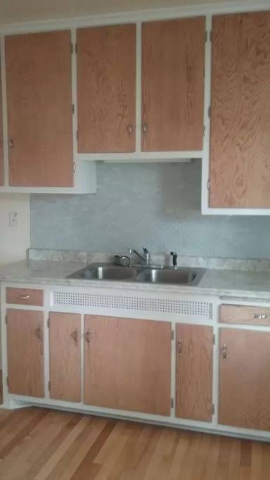 Main picture of 1037 Shawano Ave