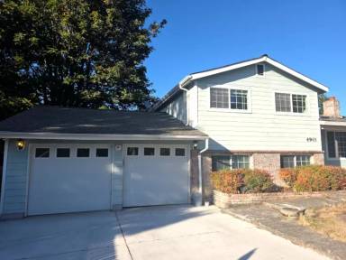 Main picture of 4901 241st St SW