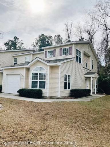 Main picture of 259 Grand Oaks Dr