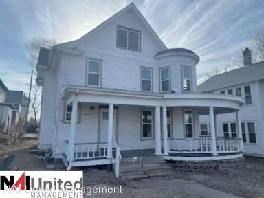 Main picture of 2018 Pierce St