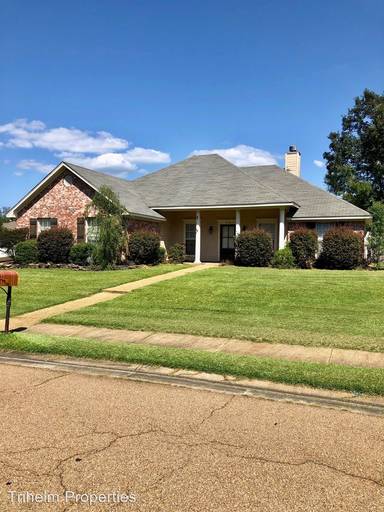 Main picture of 114 Ashton Dr