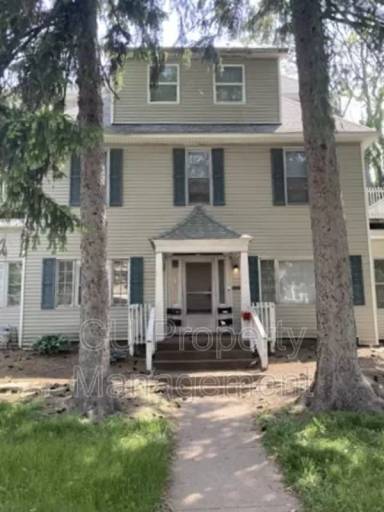 Main picture of 312 S State - 3