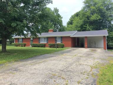 Main picture of 1230 Old Seven Mile Pike