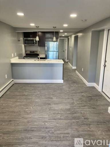 Main picture of 44 Glendale St