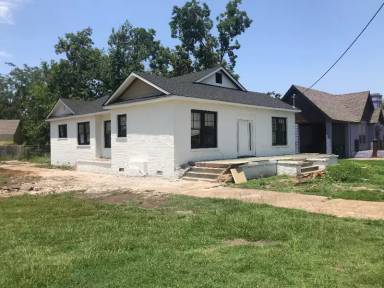 Main picture of 110 Jackson St