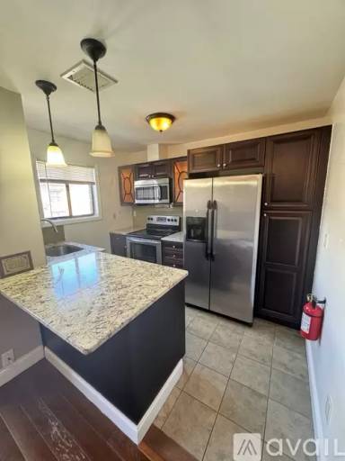 Main picture of 6409 Granton Ave