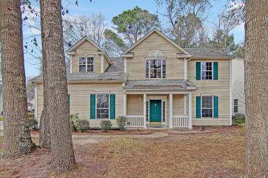 Main picture of 101 York Ct