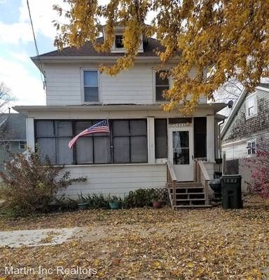 Main picture of 532 1/2 Western Ave