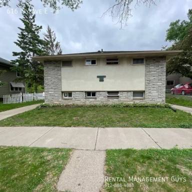 Main picture of 616 Ivy Ave E