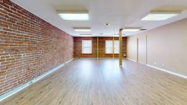 Main picture of 160 E 3rd St