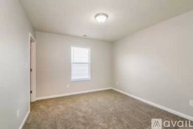 Main picture of 1367 W Wyndstone Way