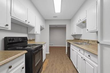 Main picture of 5308 Wonder Dr