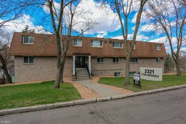 Main picture of 2321 Branch Ave