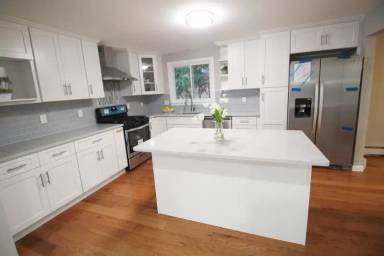 Main picture of 1 Sherwood St