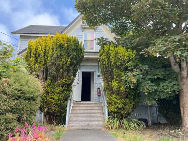 Main picture of 719 California St