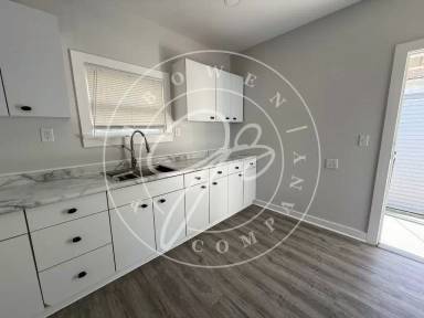 Main picture of 640 Nevada St