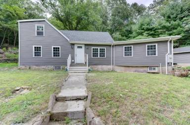 Main picture of 173 Greystone Rd