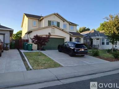 Main picture of 3021 Ogden Ln