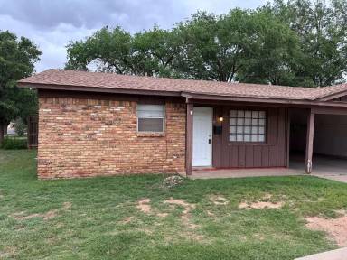 Main picture of 5413 Temple Ave